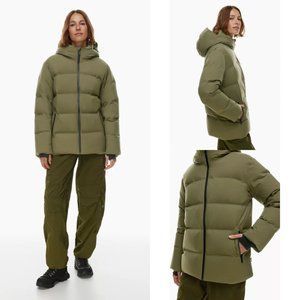 ARITZIA The Super Puff 2o Gunmetal Green Waterproof Jacket